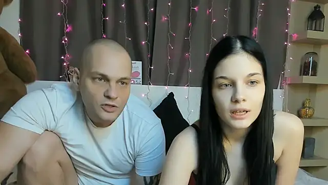 xDeepInLovexx online show from January 7, 2025, 4:37 pm