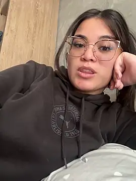 CamilaSofiia online show from February 16, 2026, 4:58 pm