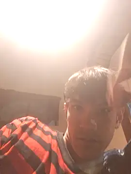 Snapshot of LYZBORNHD chatting on September 28, 2025, 12:16 am LYZBORNHD online show from September 28, 2025, 12:16 am