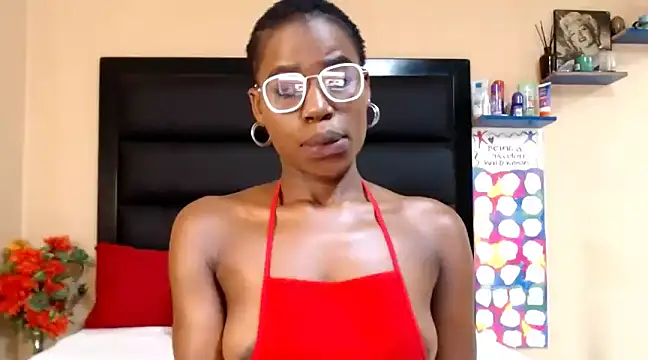 LongPussyLipsxx online show from February 14, 2025, 3:00 am