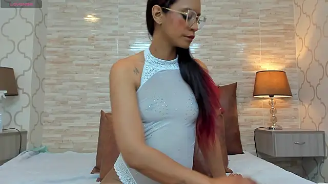 Snapshot of ZoeSmitth chatting on December 12, 2024, 11:50 am ZoeSmitth online show from December 12, 2024, 11:50 am