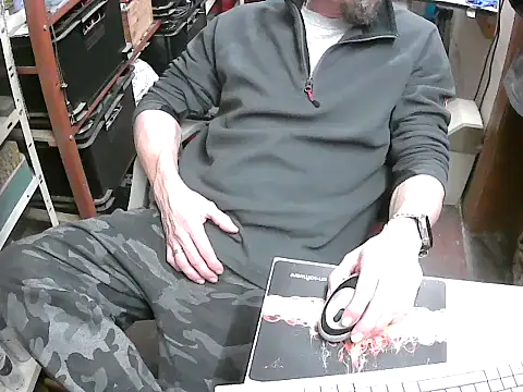 Snapshot of MF-Deutschland chatting on January 13, 2025, 2:21 pm MF-Deutschland online show from January 13, 2025, 2:21 pm