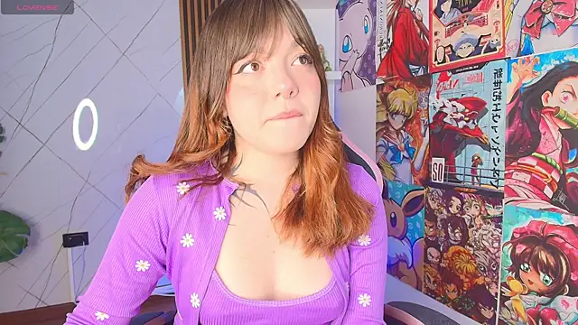 Fluffy Bubble21 online show from February 25, 2026, 4:44 am