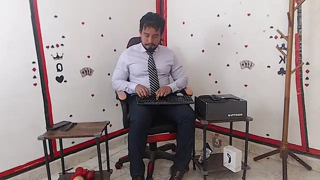 KalethBigDick online show from October 19, 2025, 8:31 pm