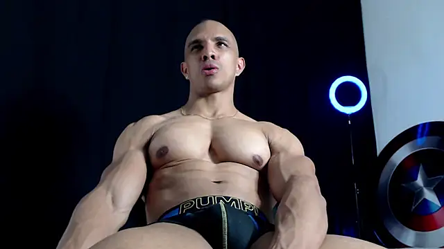 Antonywebb94 online show from March 2, 2025, 3:13 am