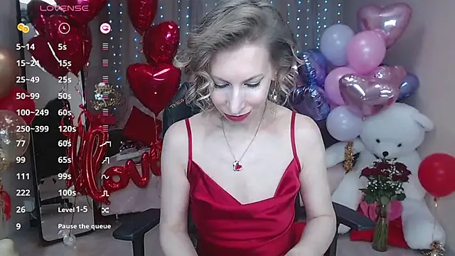 AdrianaSea online show from February 14, 2025, 9:03 am