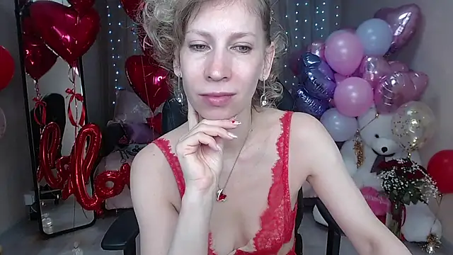 AdrianaSea online show from February 15, 2025, 4:03 am
