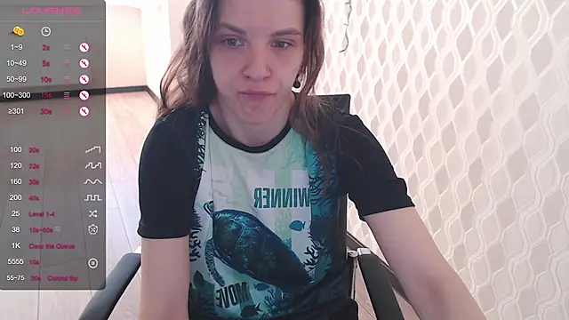 LisaHeart online show from January 14, 2025, 5:40 am