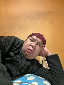 Snapshot of punk0805 chatting on February 17, 2026, 12:23 pm punk0805 online show from February 17, 2026, 12:23 pm