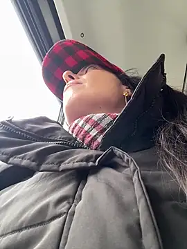 eveangelll online show from March 18, 2025, 7:52 am