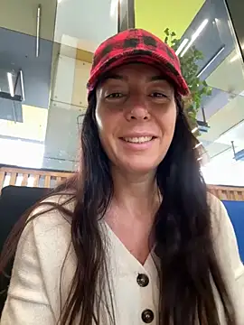 eveangelll online show from October 27, 2025, 7:45 am