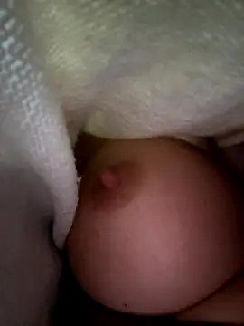 eveangelll online show from November 25, 2025, 5:07 am