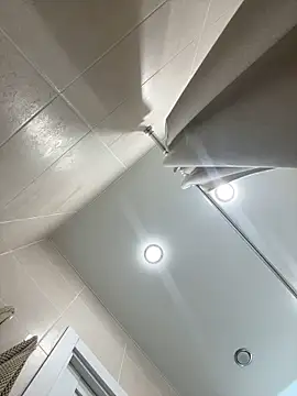 Snapshot of Yourdirtybitch chatting on October 18, 2025, 5:21 am Yourdirtybitch online show from October 18, 2025, 5:21 am