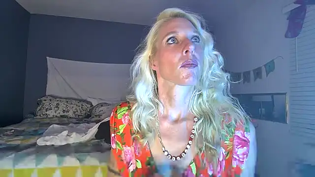 Glamazonx online show from January 22, 2025, 1:10 am