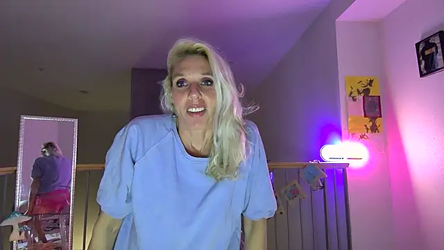 Glamazonx online show from February 2, 2025, 5:32 am