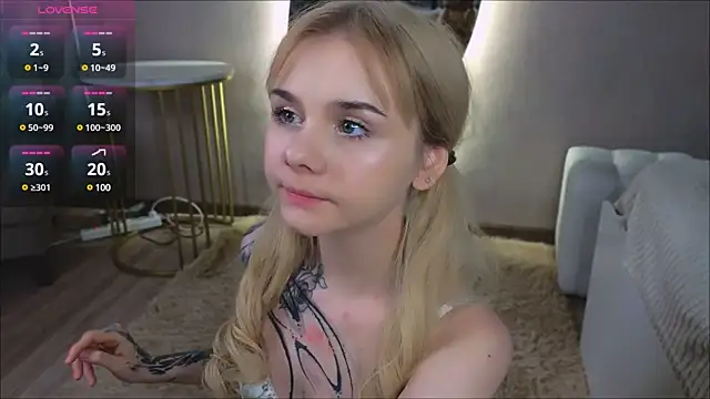 Britney Lynch online show from March 10, 2025, 8:34 pm