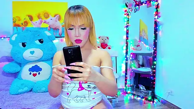 Candy Candy   online show from February 14, 2026, 3:03 am