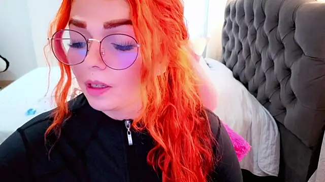 Alexatexa2929 online show from April 15, 2026, 7:58 pm