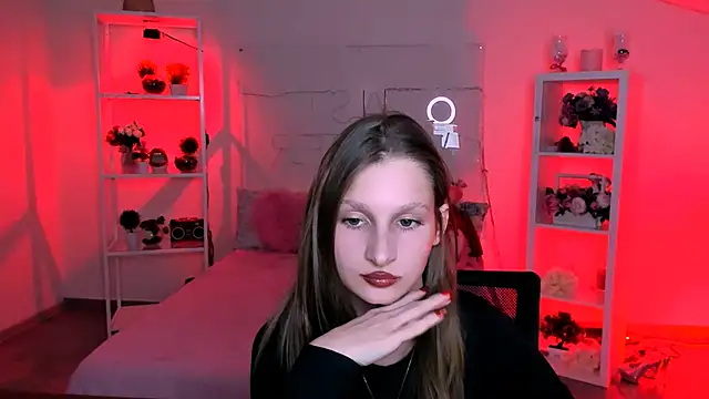 EllaHorton online show from January 29, 2025, 3:47 pm