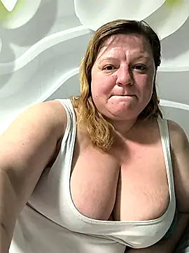 jusichka online show from April 3, 2026, 5:11 pm