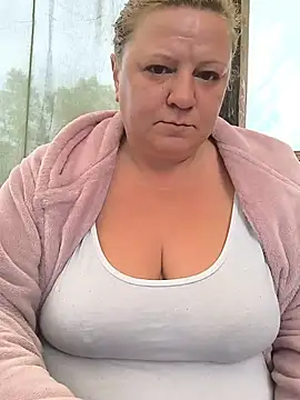 jusichka online show from May 31, 2026, 3:19 pm