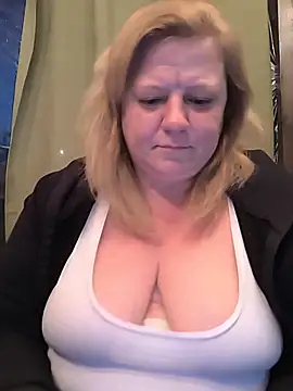 jusichka online show from June 4, 2026, 6:58 pm