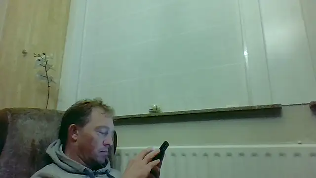 bertolini online show from October 30, 2025, 8:20 pm