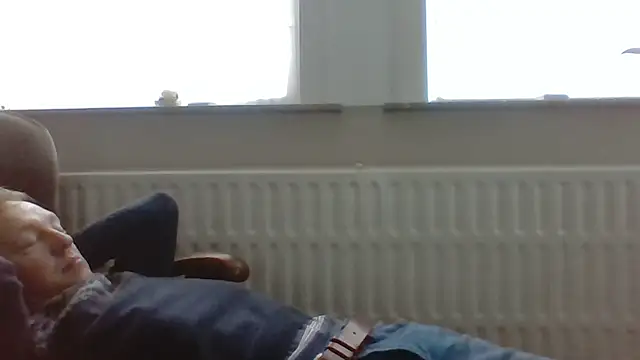 bertolini online show from February 15, 2026, 4:14 pm