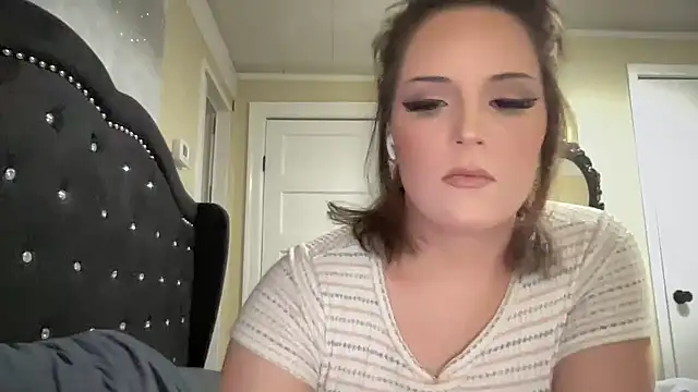 sexylilly69 online show from February 27, 2025, 1:05 am