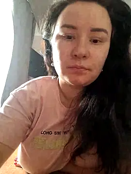 AlexaLexie online show from February 14, 2025, 10:59 am