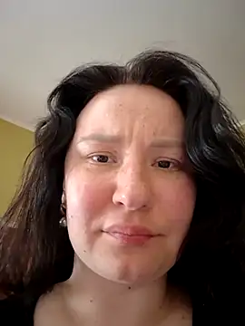 Snapshot of AlexaLexie chatting on May 2, 2026, 11:15 am AlexaLexie online show from May 2, 2026, 11:15 am