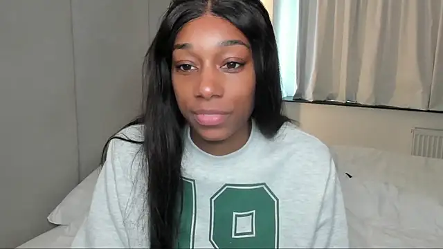 smileybabe online show from February 13, 2025, 9:30 am