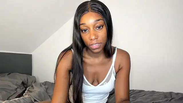 smileybabe online show from November 13, 2025, 4:28 pm