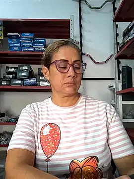 sophiahunt286 online show from February 20, 2025, 1:40 pm