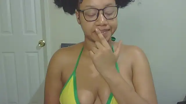 goddessdaisysky online show from October 22, 2025, 3:34 pm