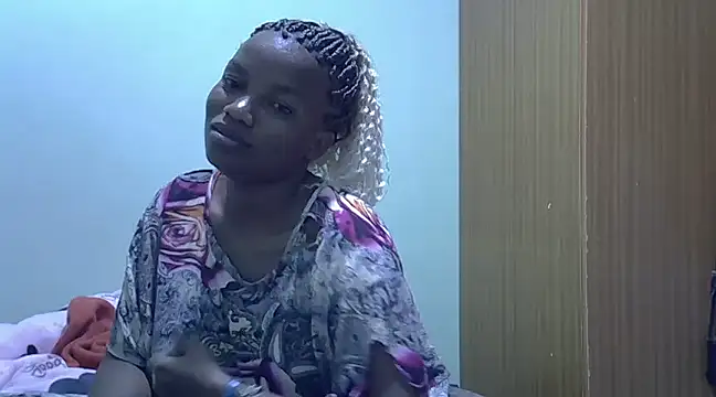 prettychoco1 online show from December 25, 2024, 8:07 pm