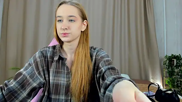 Sweett Monica online show from September 27, 2025, 12:04 am