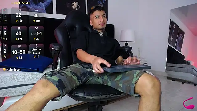 JuanCamiilo 66 online show from January 18, 2025, 7:37 pm