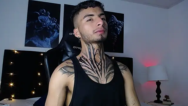 JuanCamiilo 66 online show from February 11, 2025, 9:46 pm