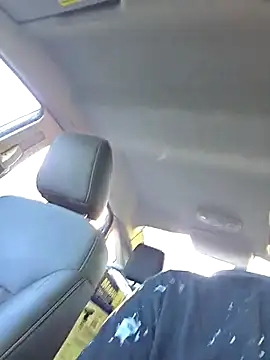 calichemiles online show from April 21, 2026, 12:22 pm