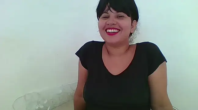 Snapshot of Yara0k chatting on March 15, 2025, 12:45 pm Yara0k online show from March 15, 2025, 12:45 pm