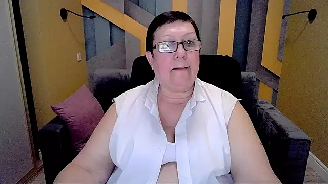 BarbaraTurners online show from February 11, 2025, 12:28 am