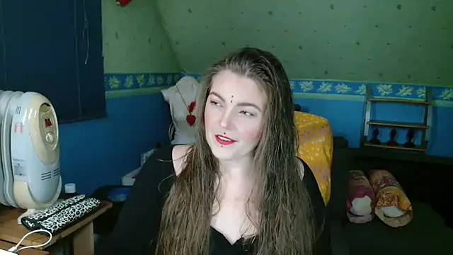 Snapshot of SherineDivine chatting on September 22, 2025, 3:52 am SherineDivine online show from September 22, 2025, 3:52 am