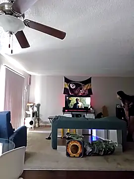 honeeyyy pot online show from January 22, 2025, 8:06 pm