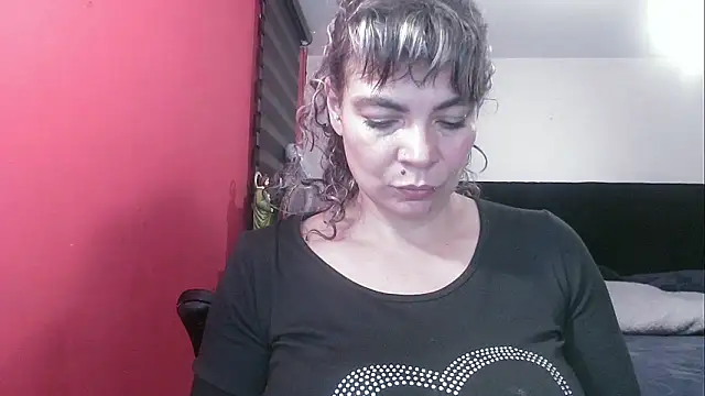 charlotedoll online show from October 7, 2025, 1:58 am