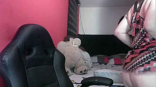 charlotedoll online show from March 18, 2026, 12:47 am