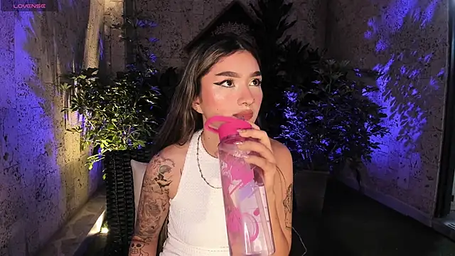 Arianavillada online show from March 16, 2025, 3:36 am