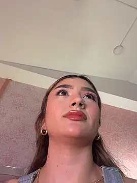 Arianavillada online show from January 9, 2026, 11:28 pm