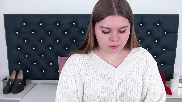 Snapshot of AbbyPleasure chatting on March 20, 2025, 12:53 pm AbbyPleasure online show from March 20, 2025, 12:53 pm