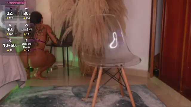 niiaa1 online show from October 11, 2025, 3:39 am